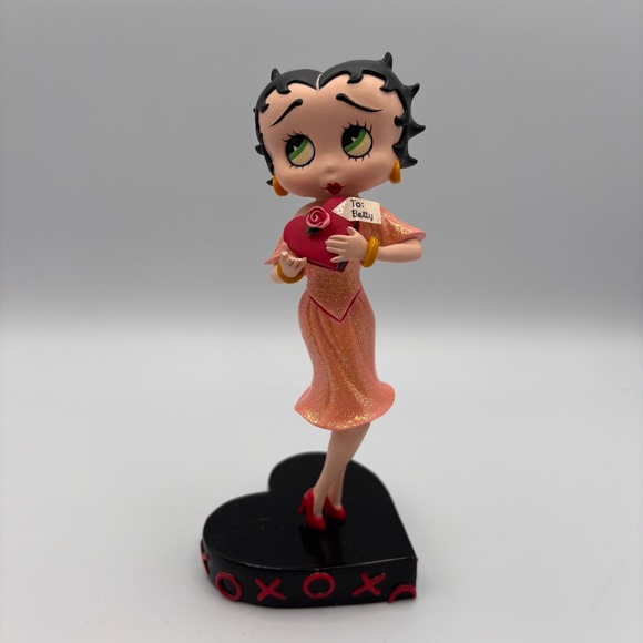 Vintage Danbury Mint Betty Boop Hugs and Kisses Collectible Retro Figurine - Picture 1 of 13